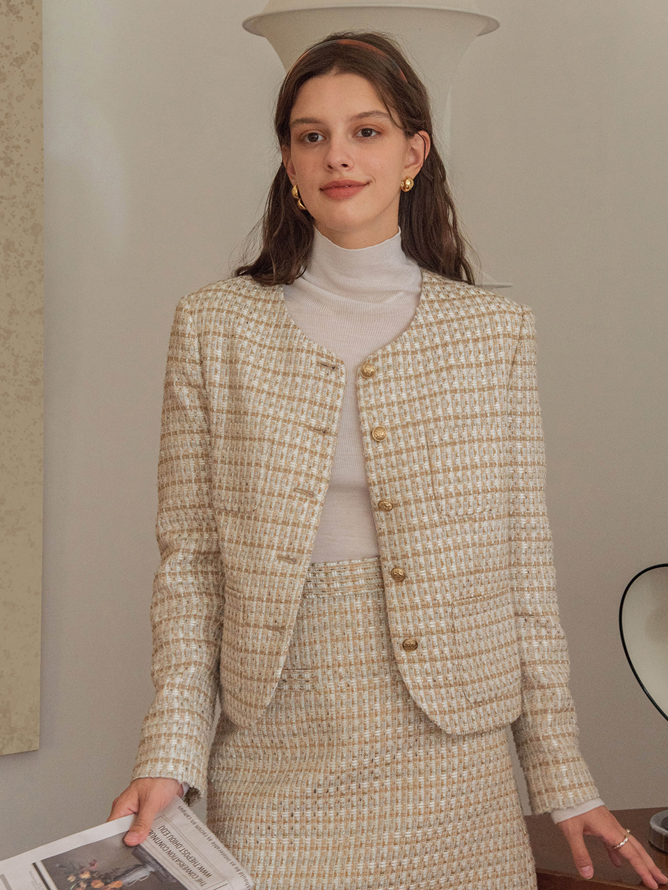 [윤하정 착용] ISLA classic tweed jacket_light beige