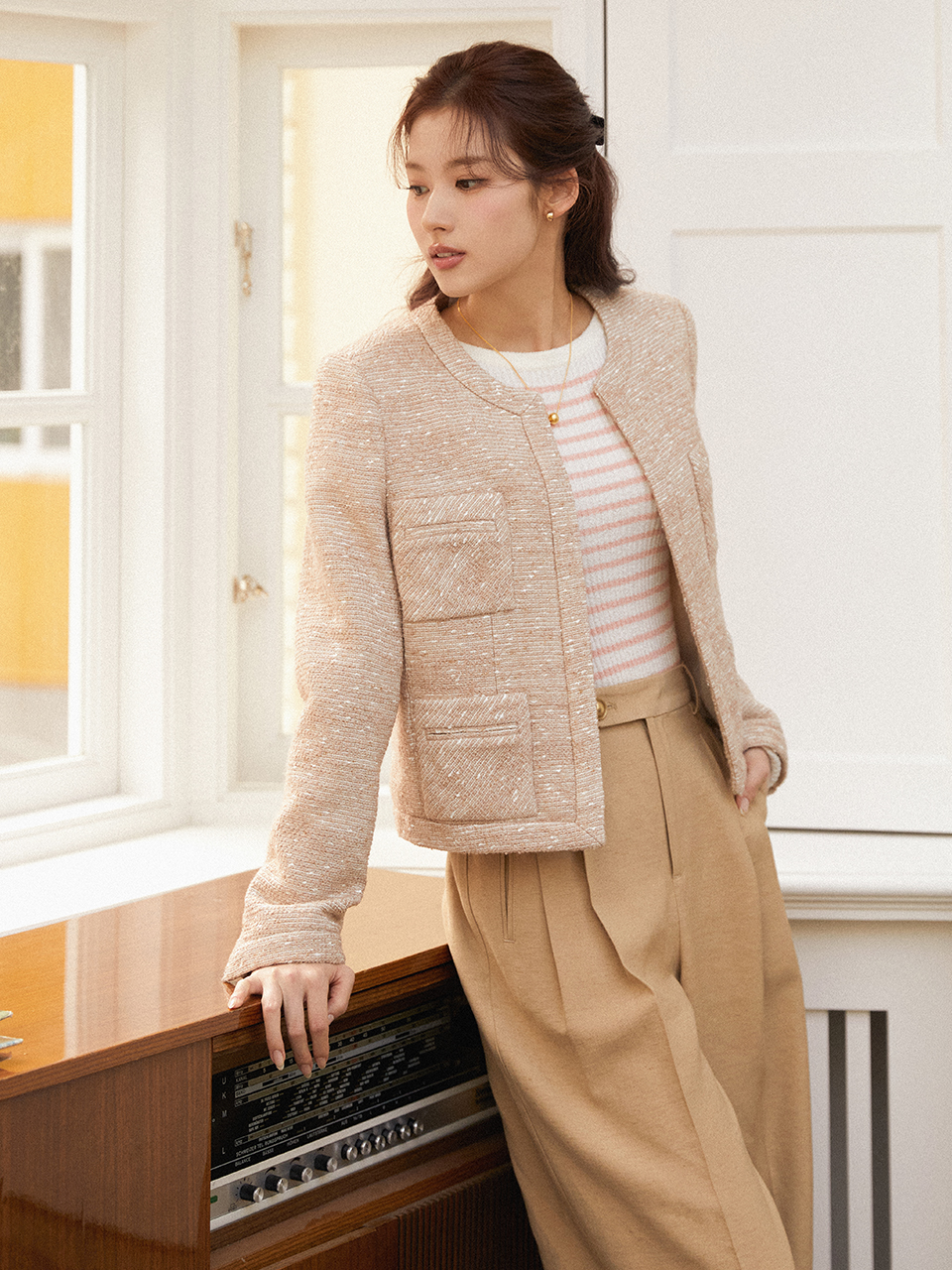 [사나 착용] MORIA tweed short jacket_beige