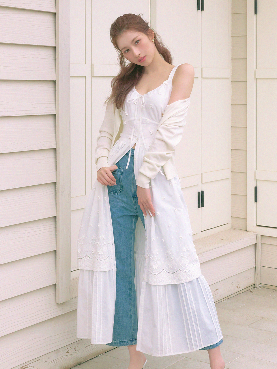 [사나 착용] VIENNE laced sleeveless dress_white