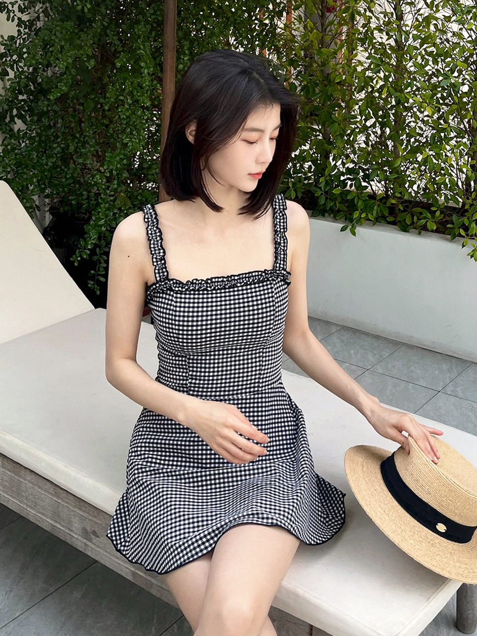 [임현주 착용] COSMA check one-piece_black