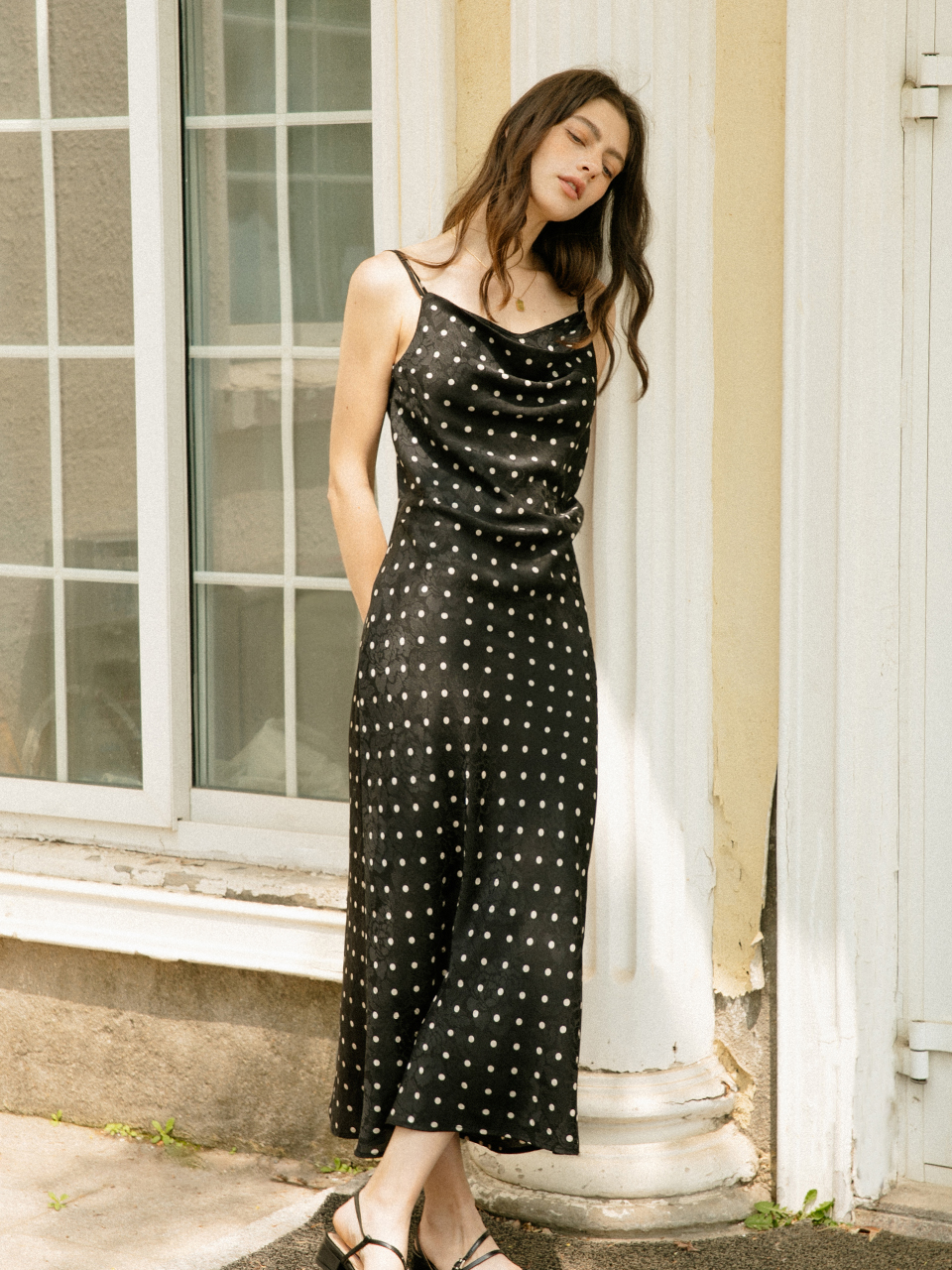 韓国商品/LENINA LABETTI dot long sleeveless dress LABETTI dot long sleeveless dress_black - 르니나