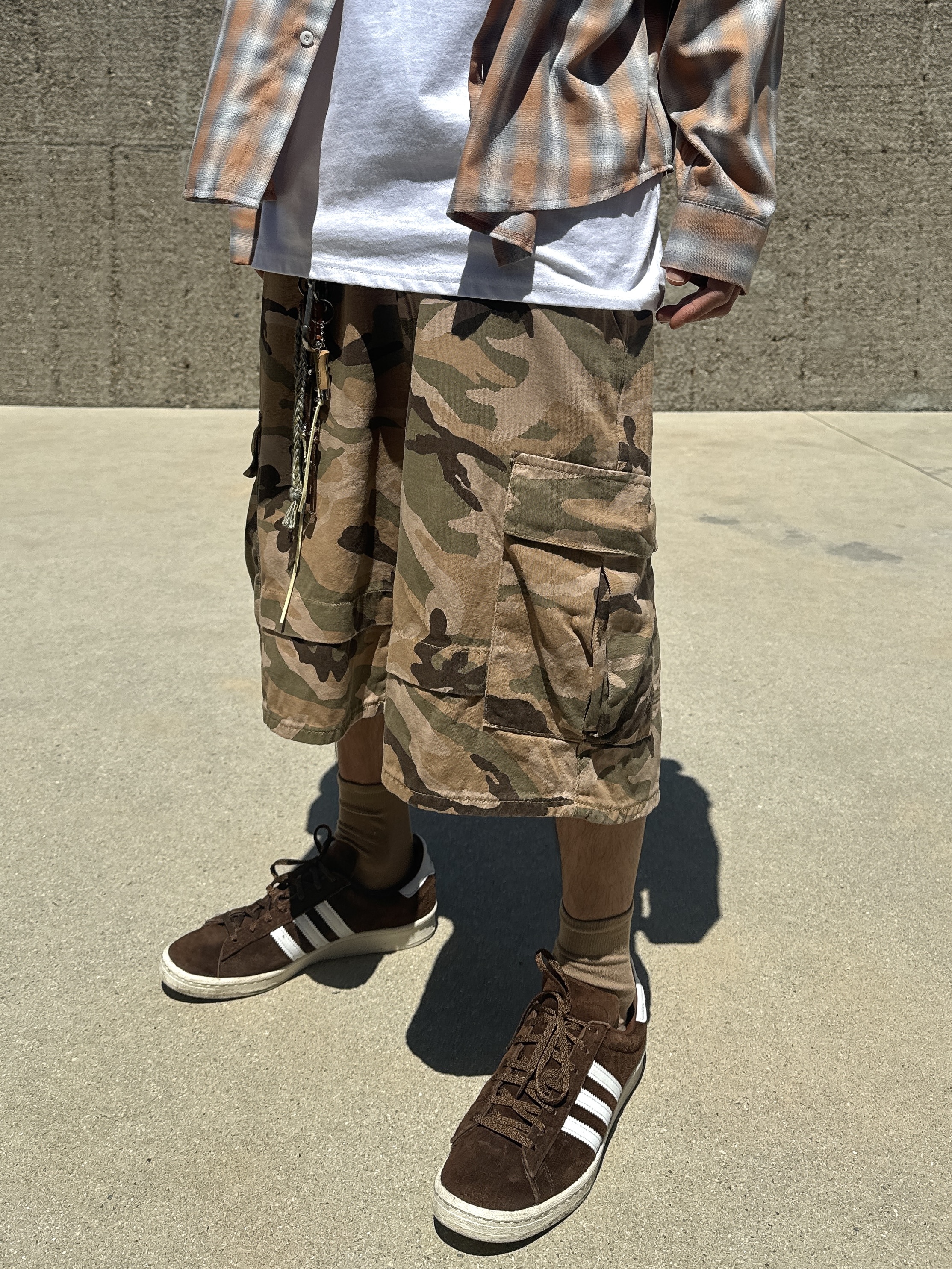 Strap washed camo cargo half pants(3Color)