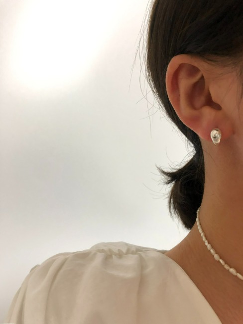 Bell one-touch earring