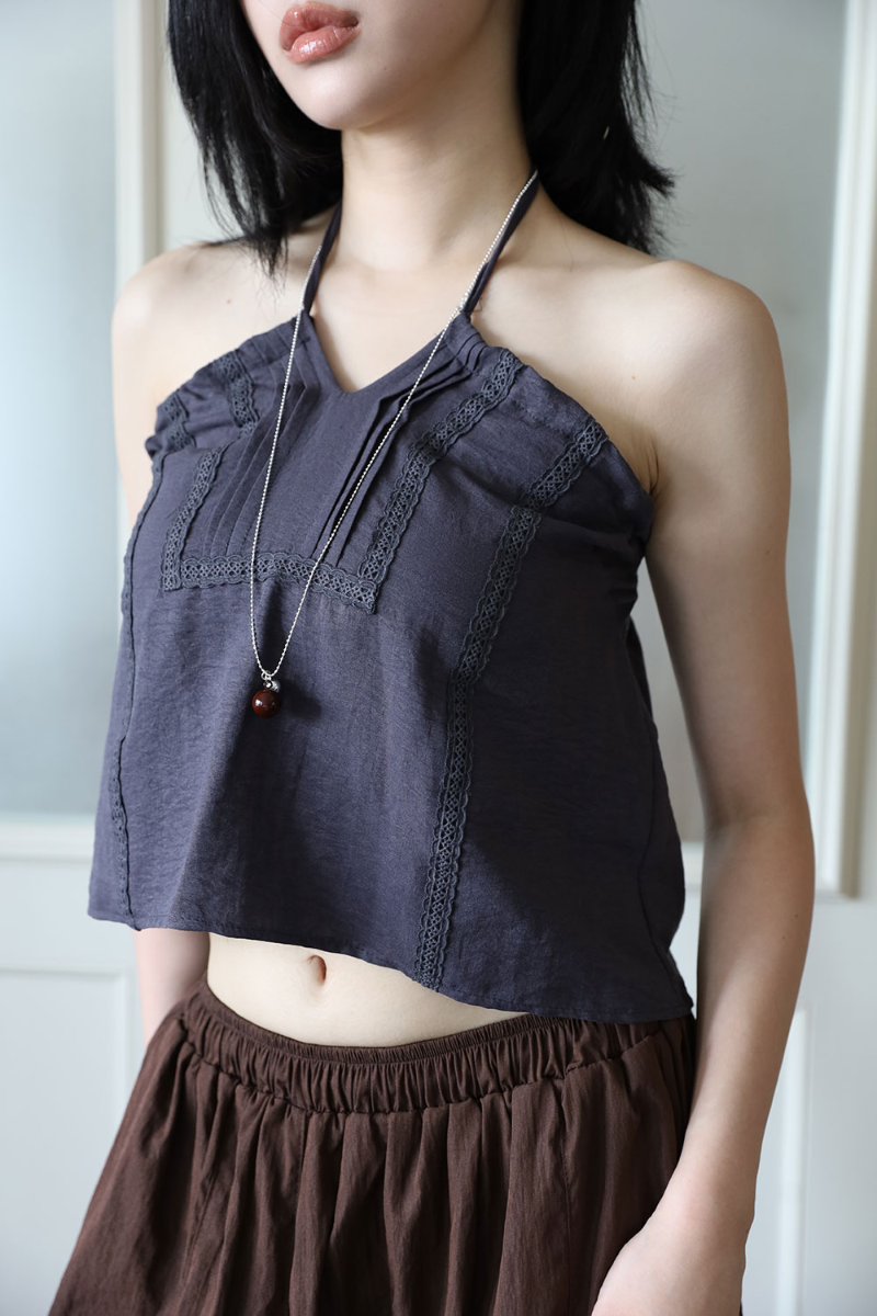 레아 레이스 홀터 탑