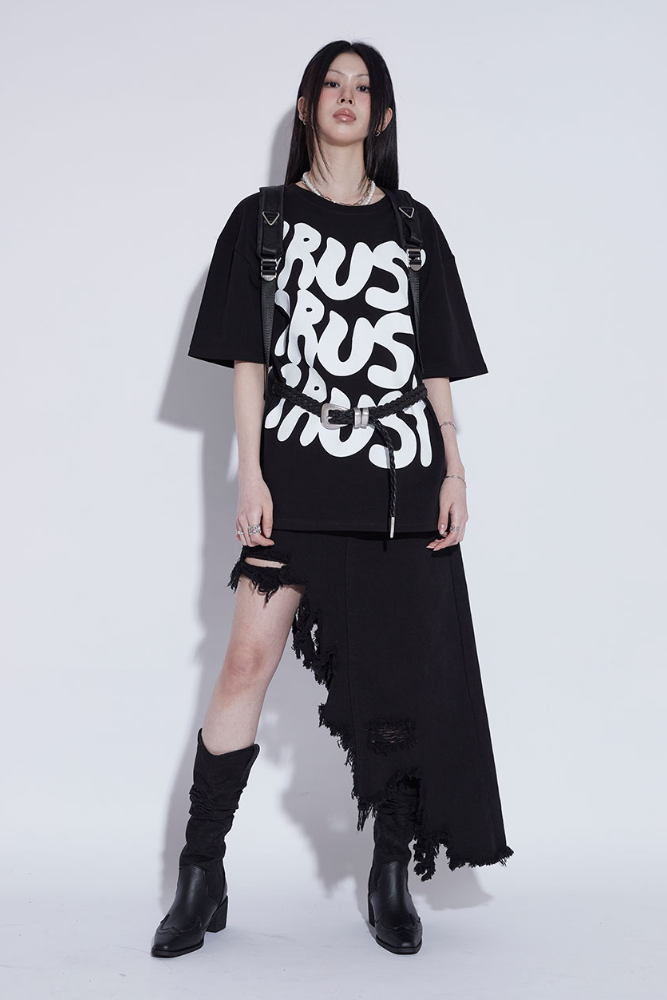 trust boxy t-shirt (4c)