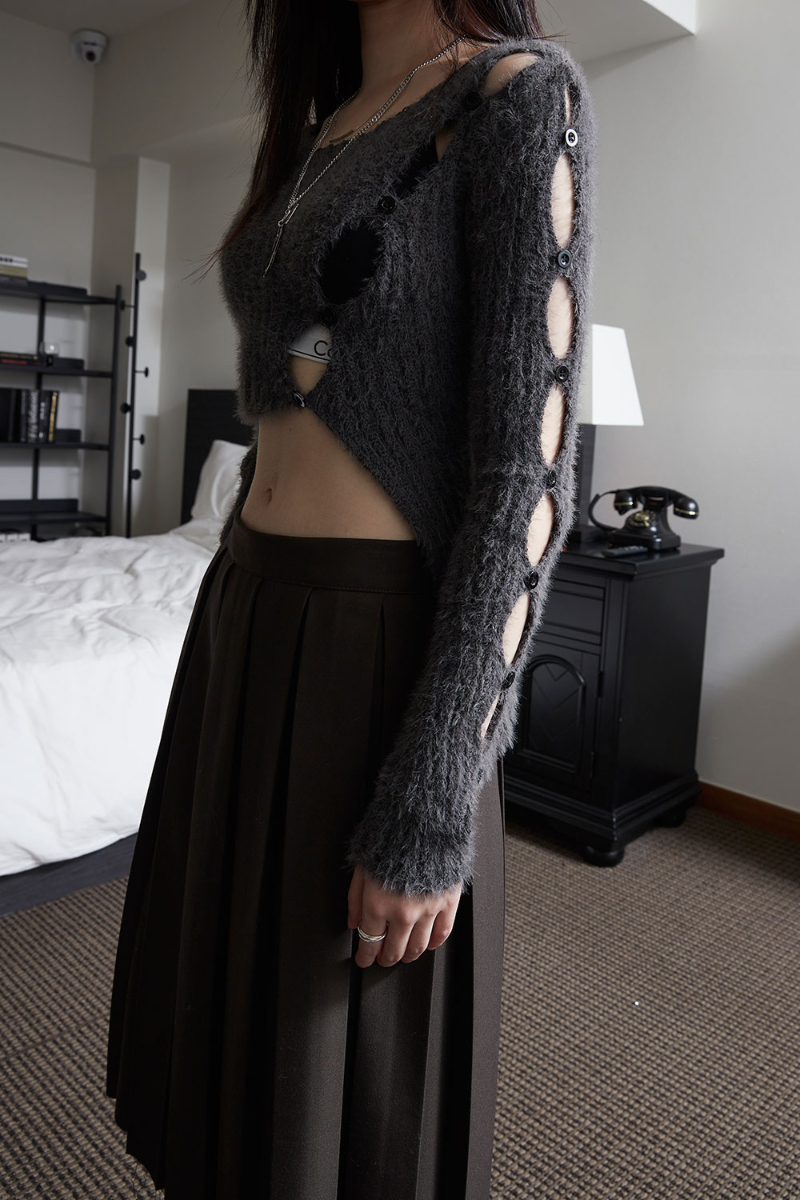 slit button knit