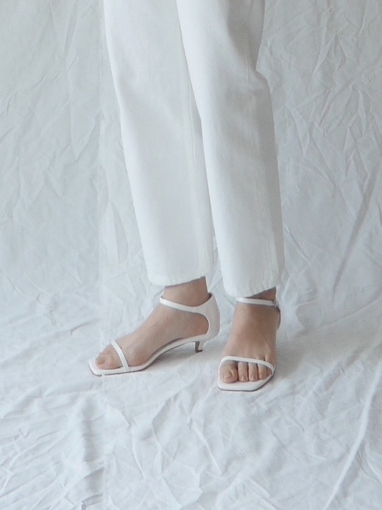 Square Sandal_white