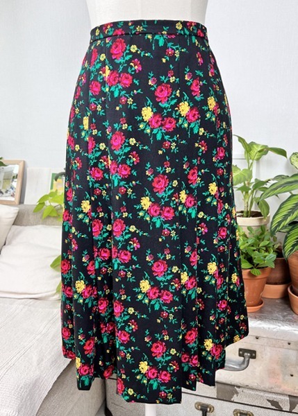 (eu)black floral skirt(35cm)