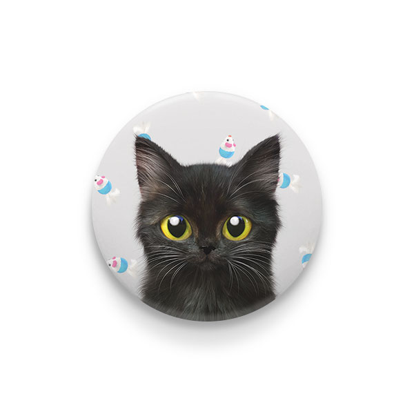 Ruru the Kitten’s Mouse Toy Pin/Magnet Button