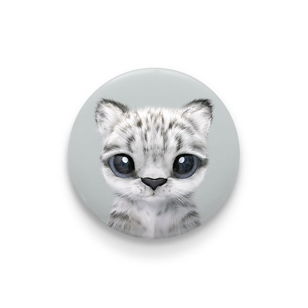 Yungki the Snow Leopard Pin/Magnet Button