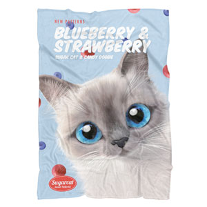 Momo’s Blueberry &amp; Strawberry New Patterns Fleece Blanket