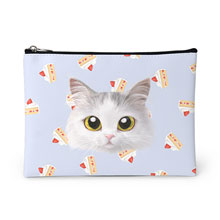 Rangi the Norwegian forest’s Strawberry Cake Face Leather Pouch