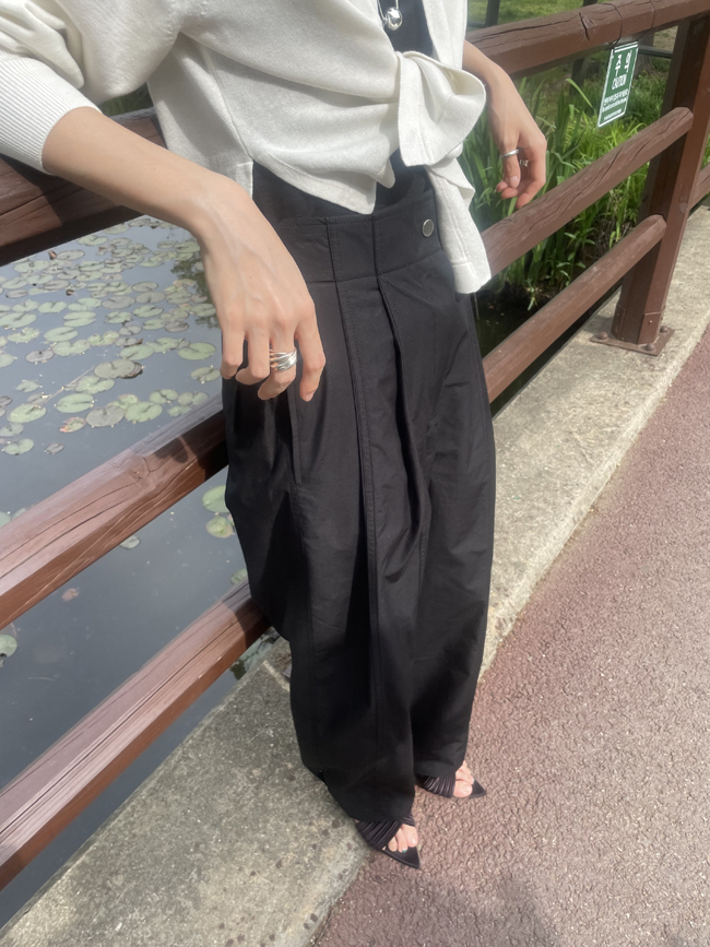 tapered trousers with adjustable waist and hem [익일 발송]