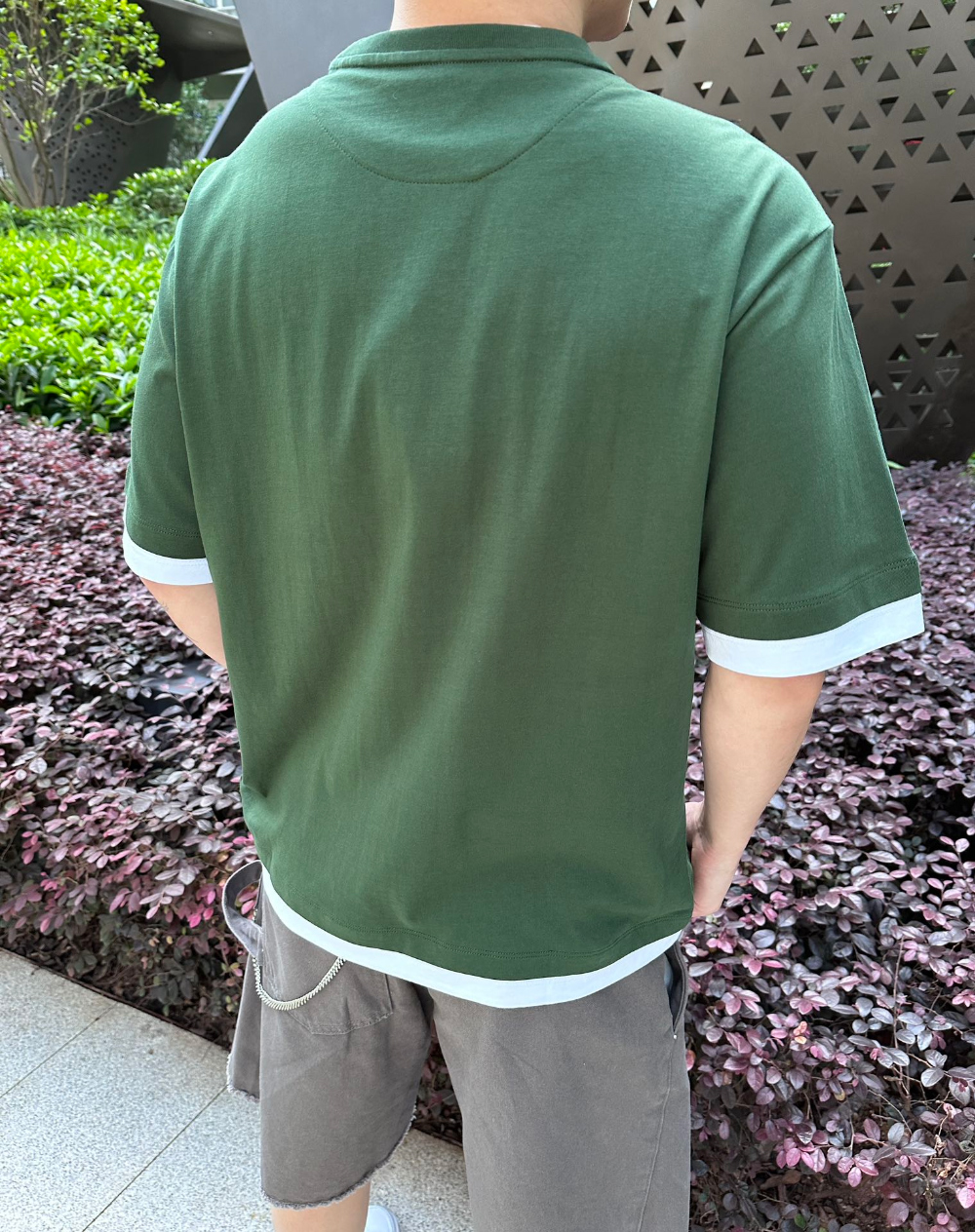 반팔 티셔츠 모델 착용 이미지-S10L12