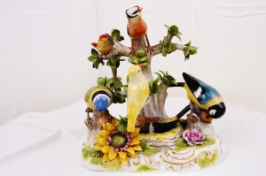 드레스덴 버드 피겨린 Carl Thieme Dresden Bird Group Figurine circa 1901