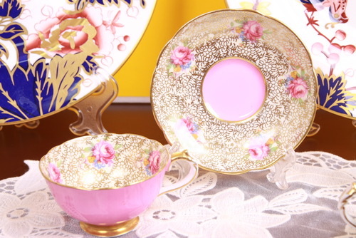 파라곤 골드 레이스 데미타스 (에쏘) 컵&amp;소서 Paragon Gold Lace Demitasse Cup &amp; Saucer circa 1939-1949