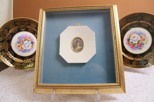 프랑스 미니어처 초상화 (서명 Herman ) 섀도우 박스 French Miniature Portrait (Signed Herman) in Shadow Box circa 1920