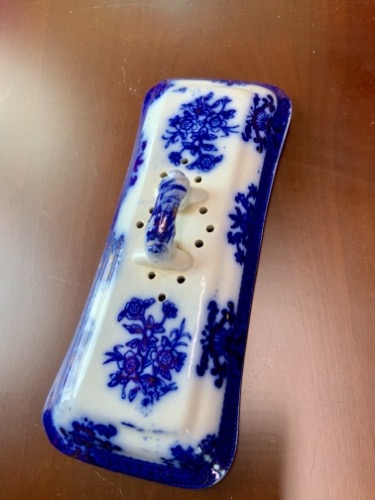 플로우 블루 칫솔 홀더 Flow Blue Toothbrush Holder Cover circa 1900