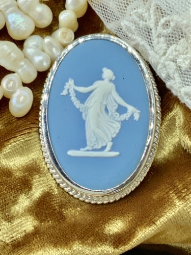 웨지우드 라벤더 제스퍼웨어 스털링 실버 브로치/펜던트 Wedgwood Lavender Jasperware Sterling Silver Brooch / Pendant 1969