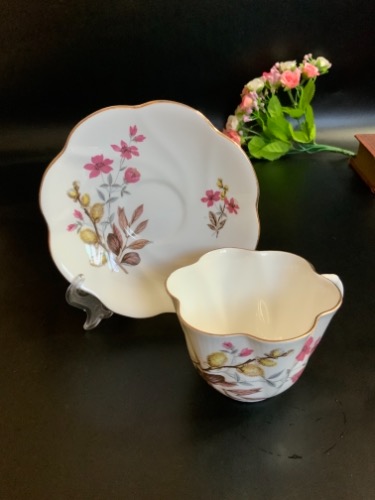 로얄 임페리얼 컵&amp;소서 Royal Imperial Cup &amp; Saucer circa 1950