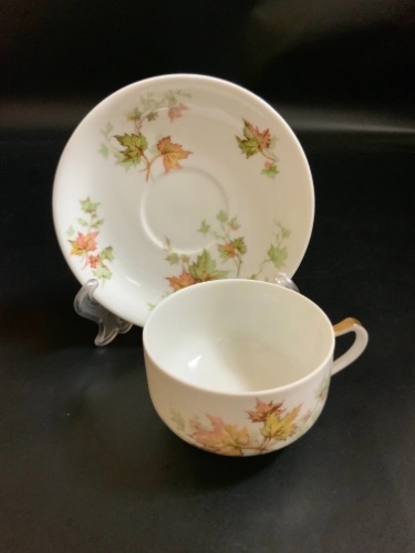 하빌랜드 리모지 컵&amp;소서-세일- Haviland Limoges Cup &amp; Saucer circa 1900 - SALE !!