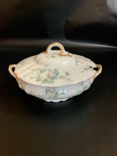 하빌랜드 리모지 원형 커버 트린 Haviland Limoges Round Covered Soup Tureen circa 1900