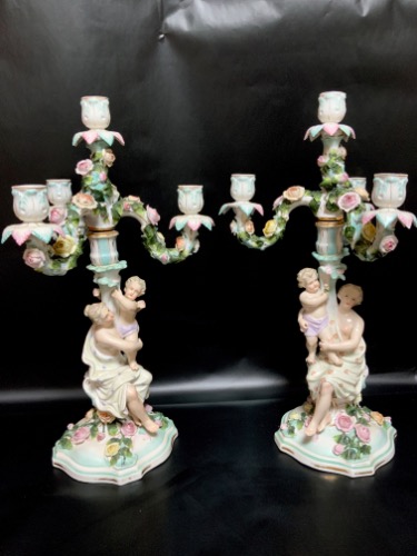 시젠돌프  독일 피겨린 촛대 한쌍 Sitzendorf German Figural Candelabra Pair circa 1880