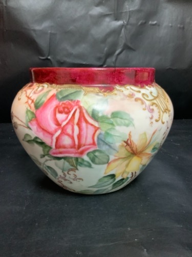 D &amp; C 리모지 핸드페인트 스몰 잘디니어 D &amp; C Limoges Hand Painted Small Jardiniere circa 1900