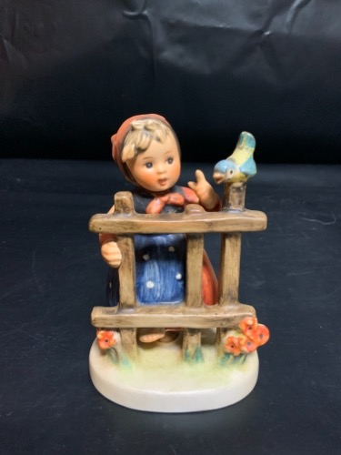 헴멜 &quot;Signs of Spring&quot; 피겨린 Hummel &quot;Signs of Spring&quot; Figurine 1964-1972