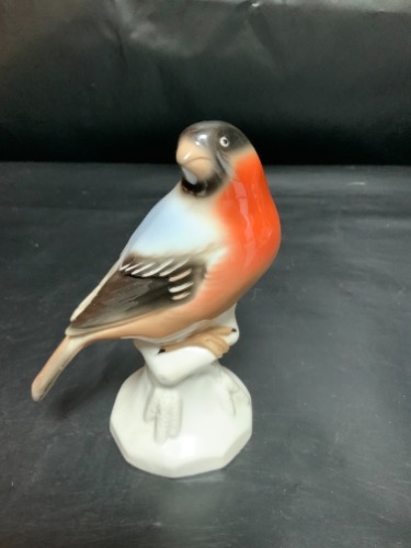 Unter Weiss Bach 버드 피겨린 Unter Weiss Bach Bird Figurine circa 1960