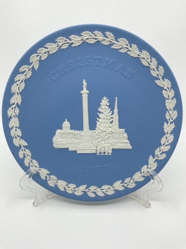 웨지우드 라벤더 제스퍼웨어 “크리스마스” 플레이트 Wedgwood Lavender Jasperware &quot;Christmas&quot; Plate 1970