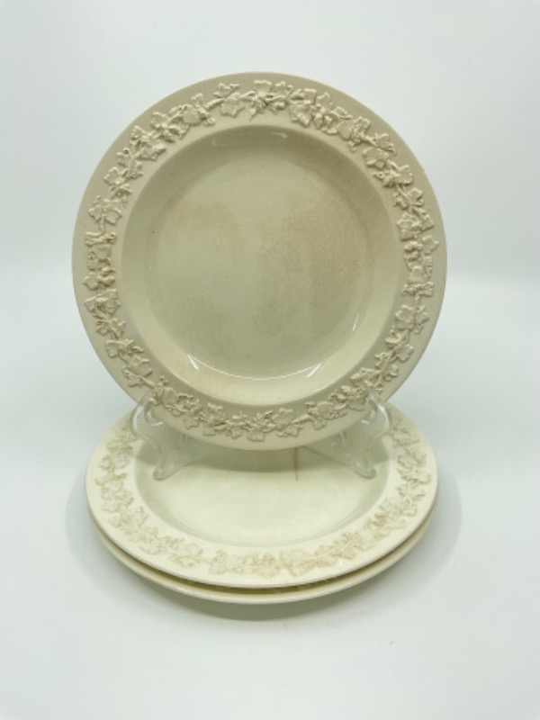 웨지우드 아이보리 퀸즈웨어 브래드 플레이트-있는 그대로- 3개에 한가격- Wedgwood Ivory Queensware Bread Plate circa 1960 - AS IS 3 for 1