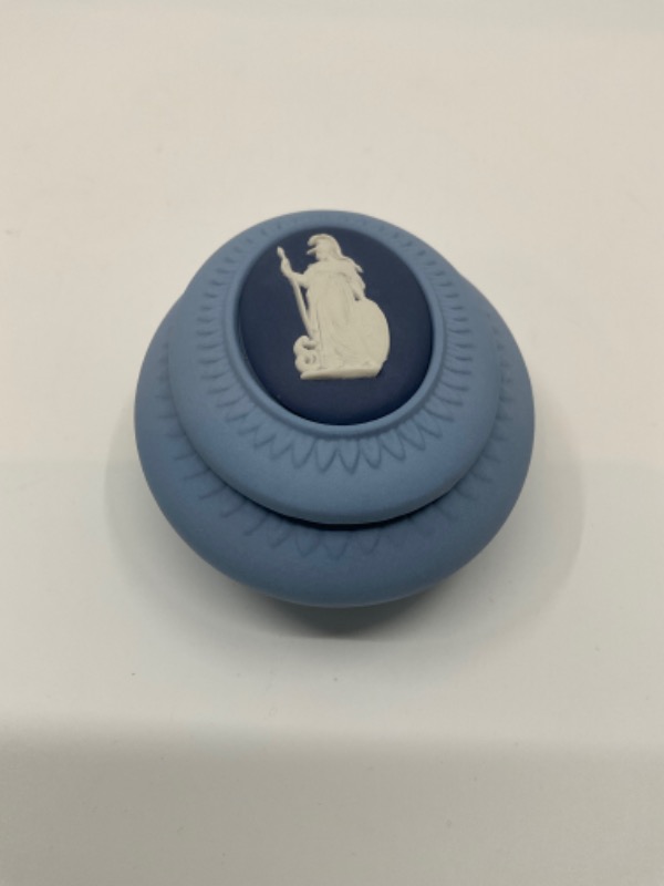 웨지우드 삼색 제스퍼웨어 약 / 반지 박스 Wedgwood Tricolor Jasperware Pill / Ring Box circa 1970