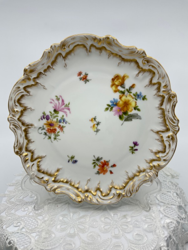 로코코웨어 (오스트리아) 핸드페인트 케비넷 플레이트 Rococoware (Austria) Hand Painted Cabinet Plate circa 1910