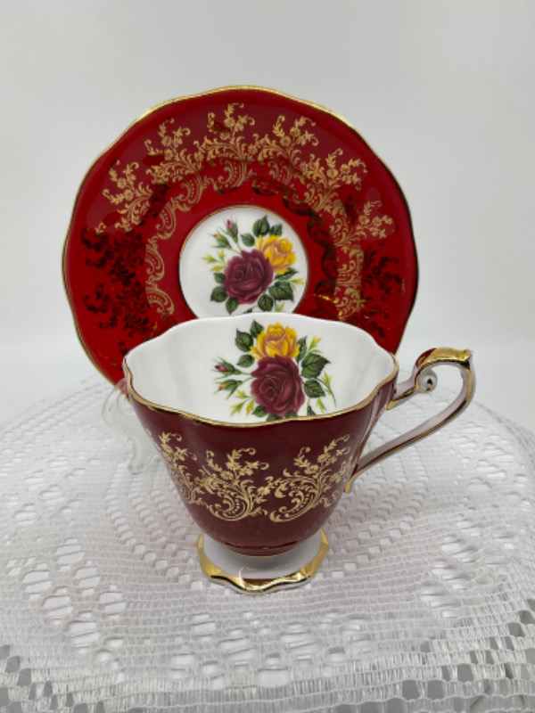 로얄 스텐다드 컵 &amp; 소서 Royal Standard Cup &amp; Saucer circa 1950