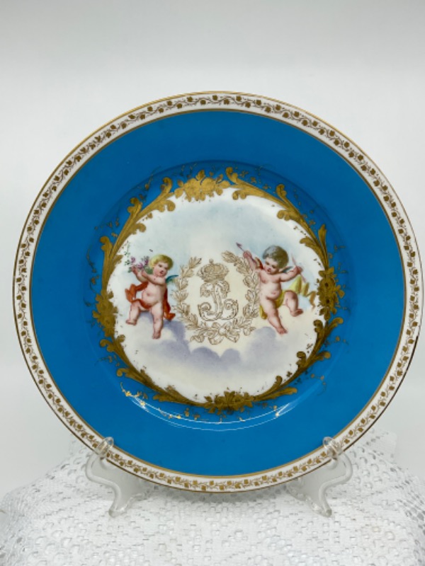 세브르 Chateau de Versailles 핸드페인트 장식 플레이트 Sevres Chateau de Versailles Hand Paintedf Plate circa 1876