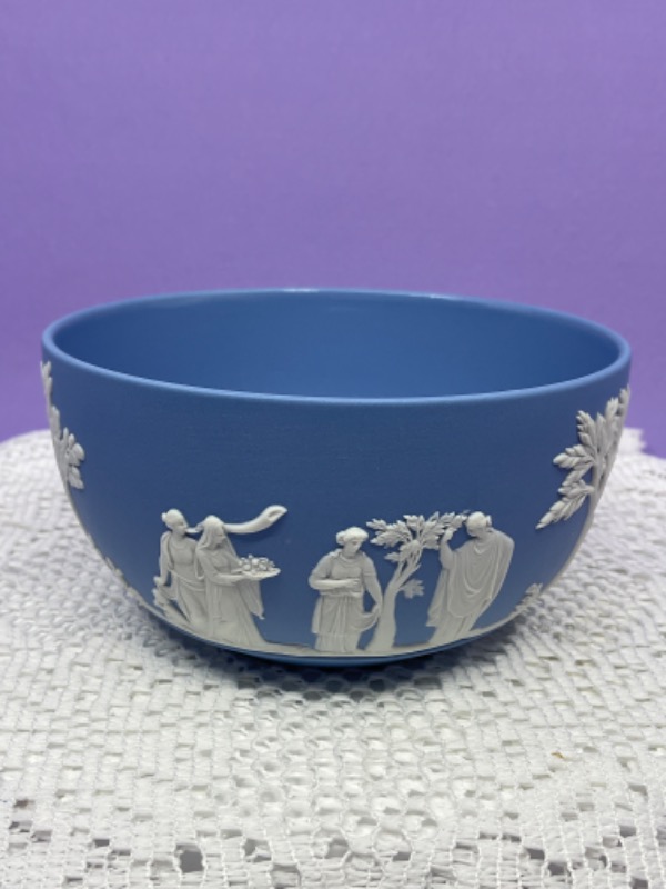 웨지우드 아이보리 온 라벤더 제스퍼웨어 보울 Wedgwood Ivory on Lavender Jasperware Bowl circa 1970