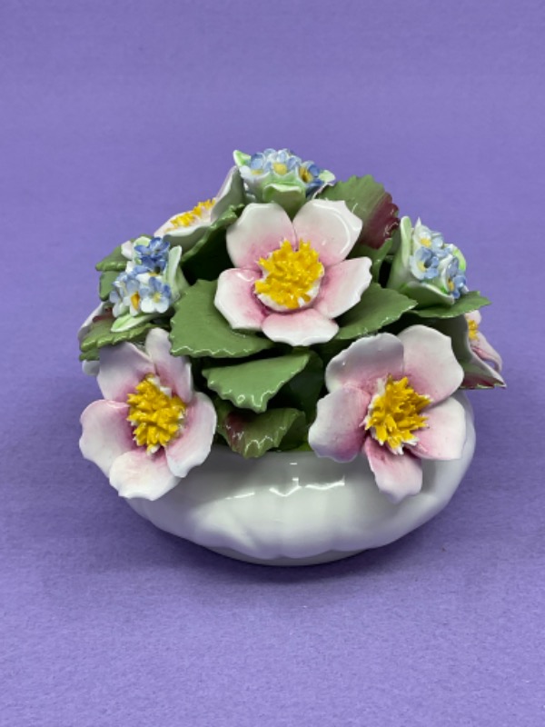 앤슬리 핸드 메이드 핸드페인트 프로럴 부퀘 Aynsley Hand Made Hand Painted Floral Bouquet circa 1960