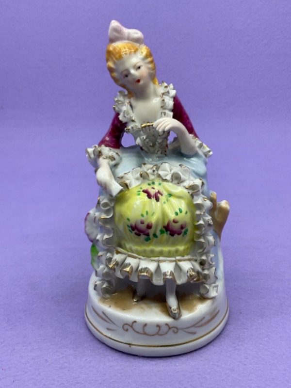 빈티지 도자기 피겨린 Vintage Porcelain Figurine