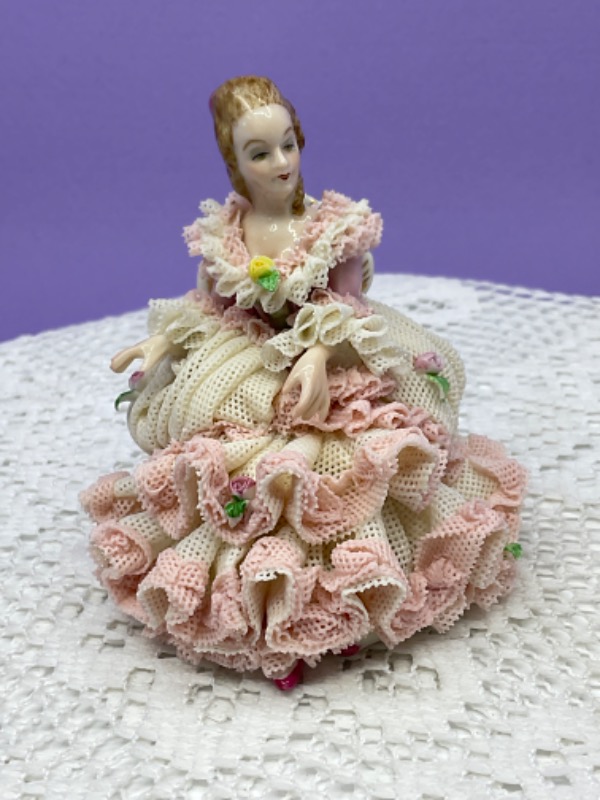 MZ 아이리쉬 드레스덴 레이스 피겨린 MZ Irish Dresden Lace Figurine circa 1950