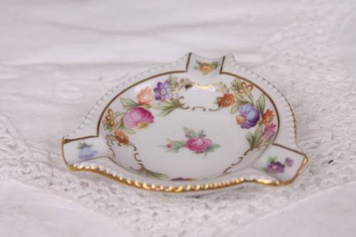 Schumann  드레스덴 스몰 제떨이 Schumann Dresden Small Ashtray/Incense Dish circa 1960 - 1970