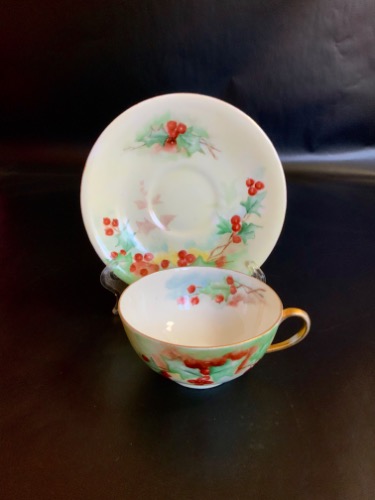 엘리트 리모지 핸드페인트 컵&amp;소서 Elite Limoges Hand Painted Cup &amp; Saucer circa 1900