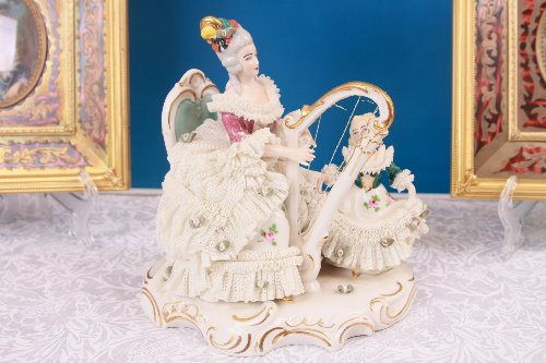 Sandizell 드레스덴 레이스 도자기 피겨린 Sandizell Dresden Lace Porcelain Figurine circa 1930