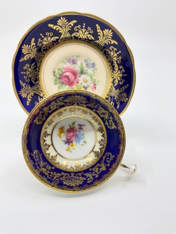 파라곤 프로랄/코발 블루 데미타스 (에쏘잔) 컵 &amp; 소서 Paragon Floral / Cobalt Demitasse Cup &amp; Saucer circa 1930