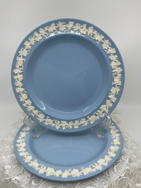 왜지우드 아이보리 온 라벤더 퀸즈웨어 셀러드 플레이트  Wedgwood Ivory on Lavender Queensware Salad Plate circa 1960