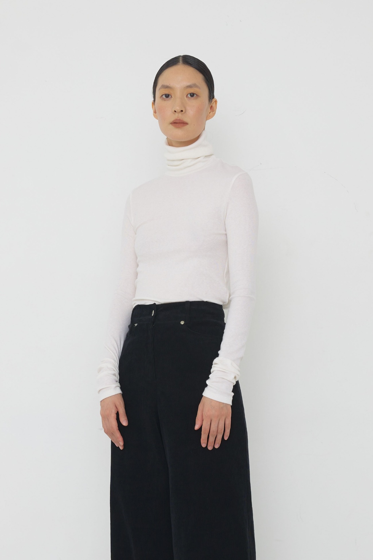 Warm turtle neck top warm white