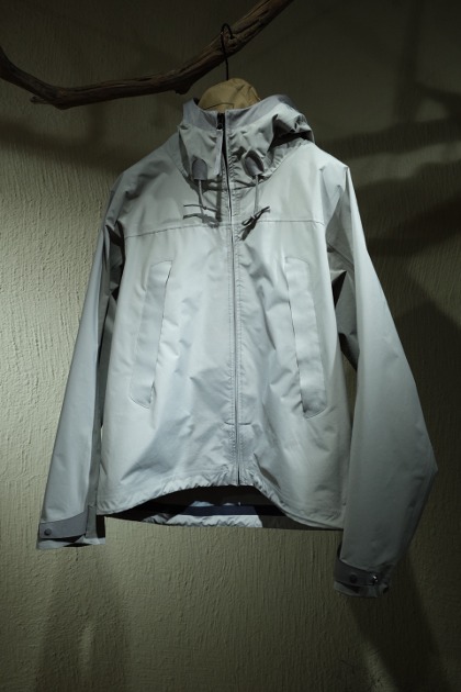 텐씨 Ten C - OJJ Bonded Anorak 3L Jacket - Grey