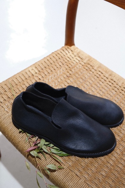 구이디 GUIDI E28 Horse Full Grain Slip on - Black