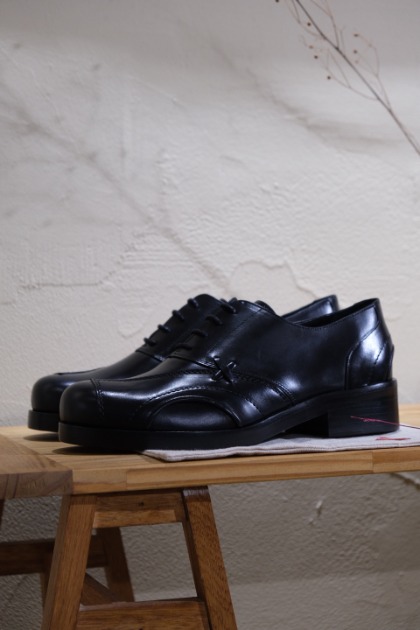 스테판 쿡 Stefan Cooke Derby - Black Polido