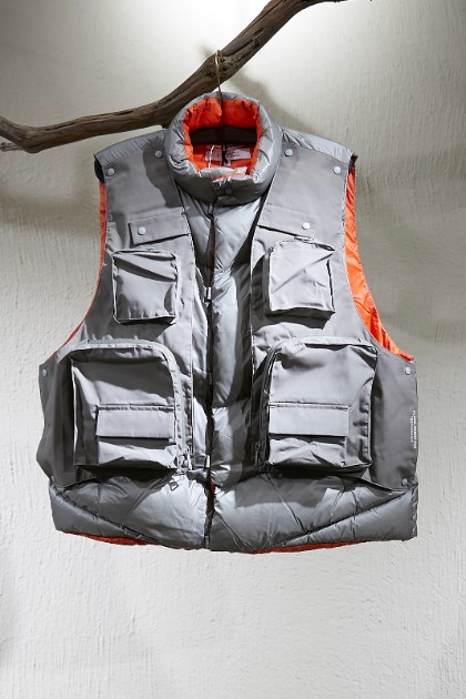 에프씨이 F/CE 2WAY DIAGONAL DOWN VEST - Sage Green